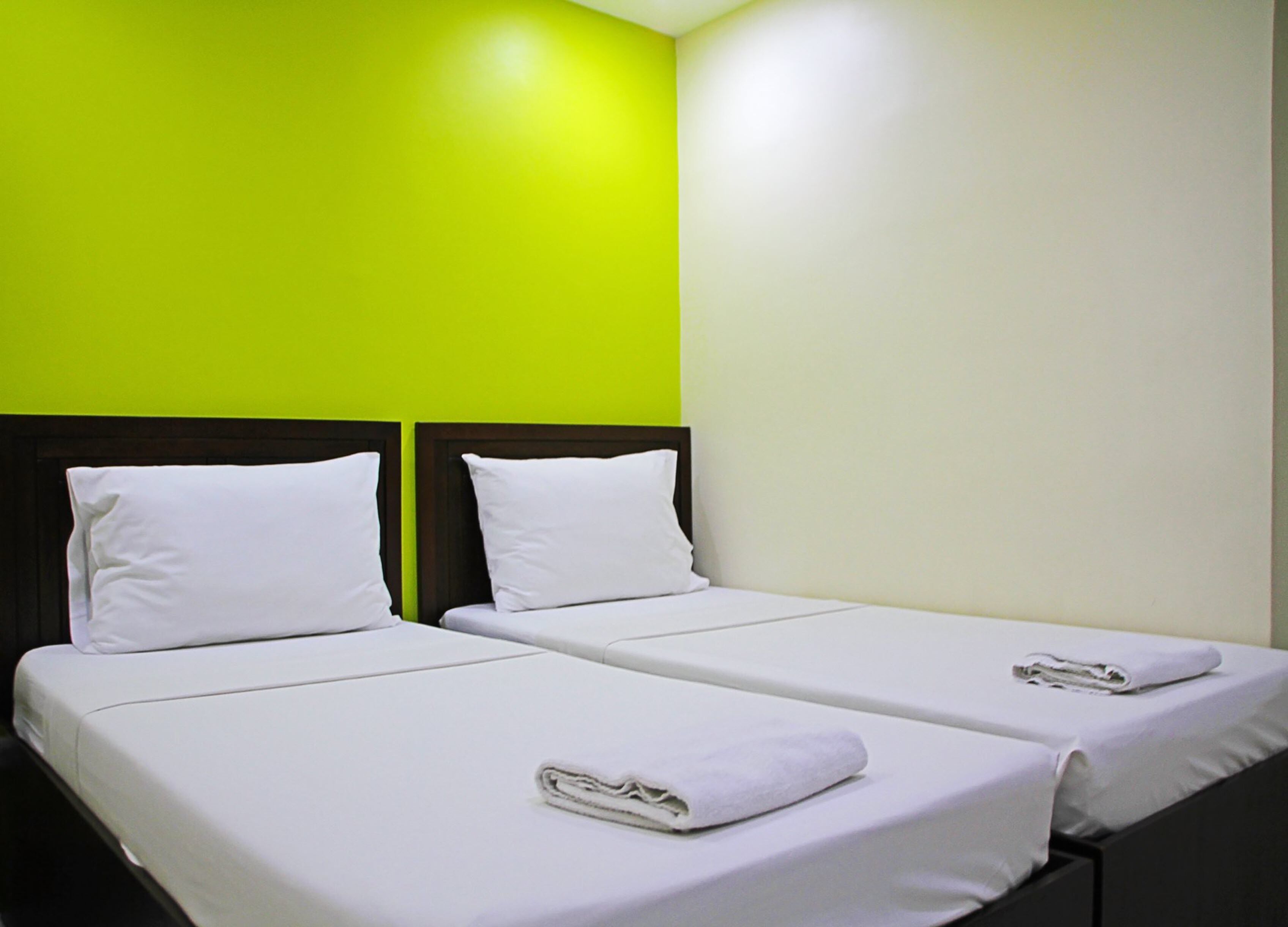 standard twin room | iron/ironing board, rollaway beds, free wifi, bed sheets
