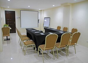Meeting facility - Rana Hotel (Cebu City)