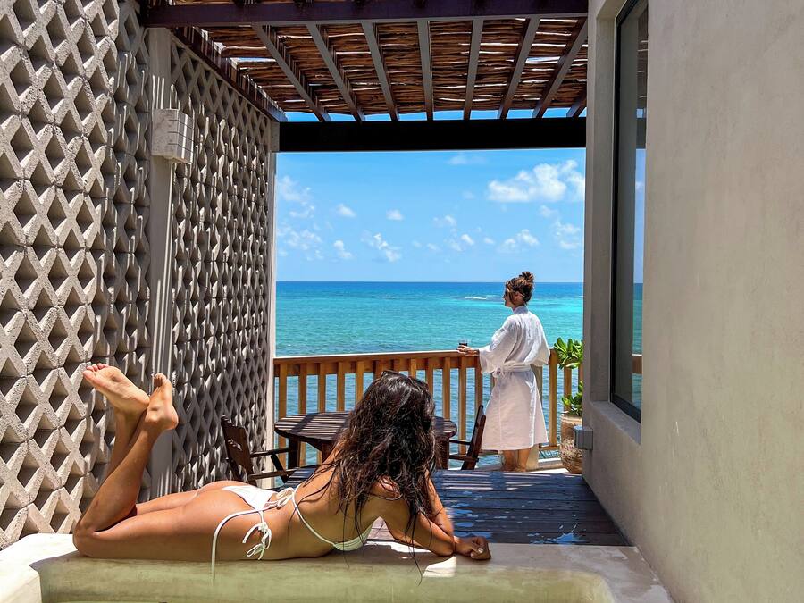 Sky View | Private pool