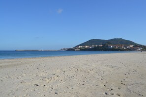 Beach nearby - House with direct access to Finisterre beach (Finisterre)
