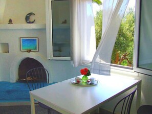 تناول الطعام