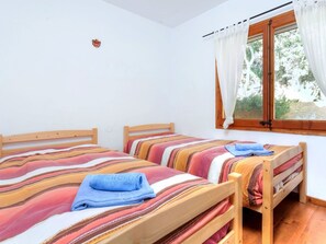 3 Schlafzimmer, Reisekinderbett, kostenloses WLAN