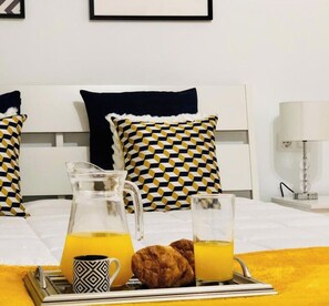 Unclassified image, 5 of 35, button - Canaryislandshost l Lovely Lanzarote (Nazaret)