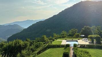Piscina all'aperto