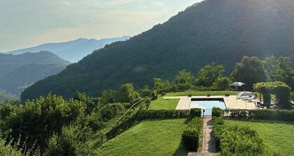 Superbe villa de luxe toscane avec piscine privée et vue panoramique à 360 degrés