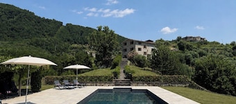 La Dioma - Stunning Tuscan Luxury Villa - Reduced Rental Rate 22 - 29 August.