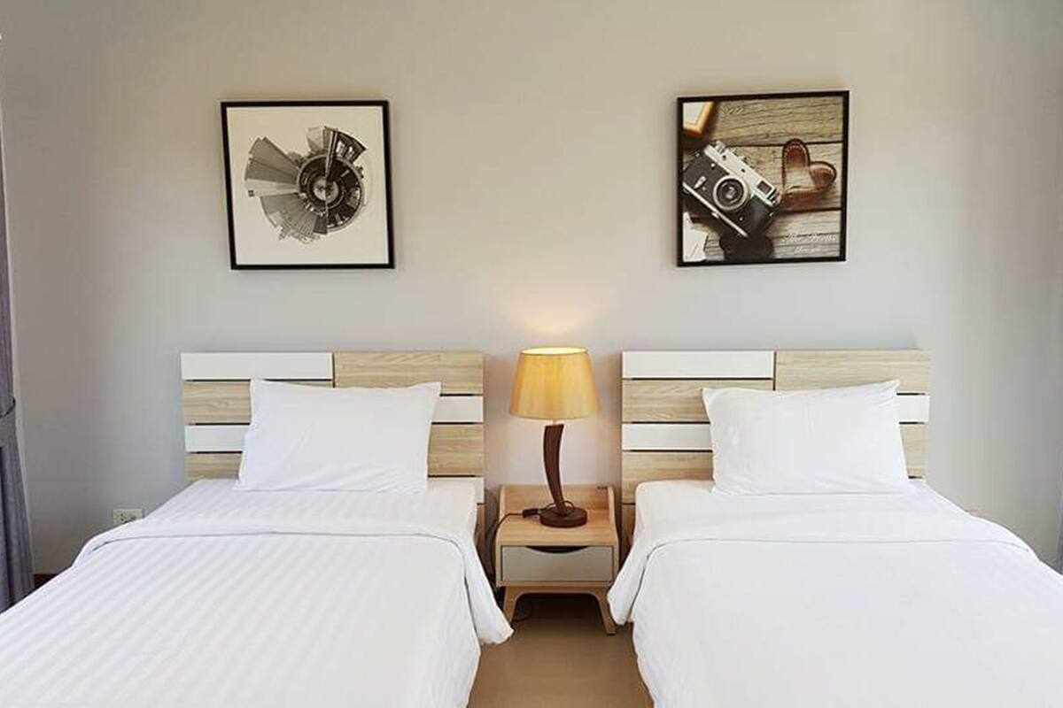 friendly | minibar, blackout curtains, soundproofing, rollaway beds