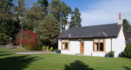 Millbank Cottage - a lovely holiday home with a large garden