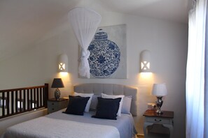 1 bedroom, iron/ironing board, WiFi, bed sheets - FRIDA FARO PARK. COZY HOUSE NEAR THE SEA IN PRIVATE RESIDENTIAL AREA (Playa Blanca)