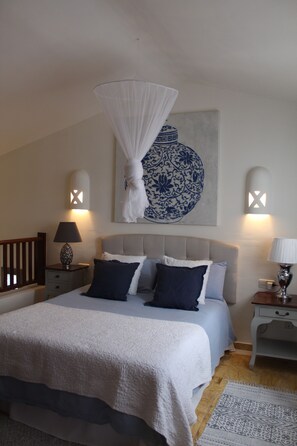 1 slaapkamer, een strijkplank/strijkijzer, wifi, beddengoed