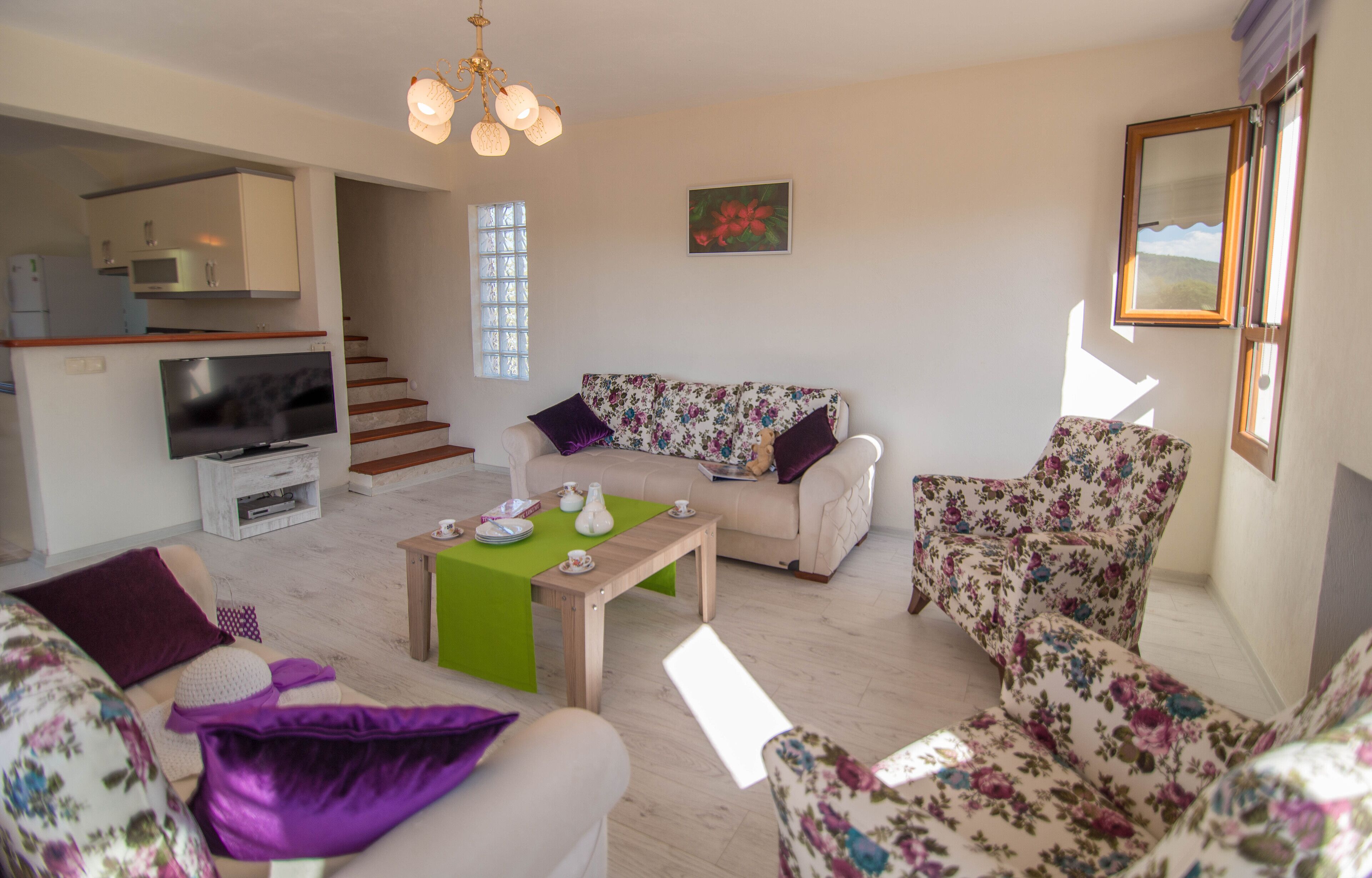5 Bedrooms, Heated Pool, Pool Table, Table Tennis, Bbq & Wifi. - Ölüdeniz