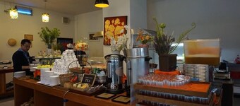 R2 Zleeping Boutique Hotel