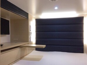 Standard Wide Type - Men only | Premium bedding, free WiFi, bed sheets, wheelchair access - Hotel & Spa TOPOS Sendai Station - Caters to Men (Sendai)