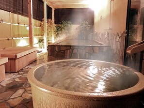 Outdoor spa tub - Hotel & Spa TOPOS Sendai Station - Caters to Men (Sendai)