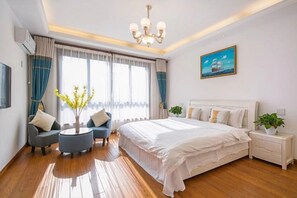 Ferienhaus, 4 Schlafzimmer | 4 Schlafzimmer, VerdunkelungsvorhÀnge, kostenloses WLAN