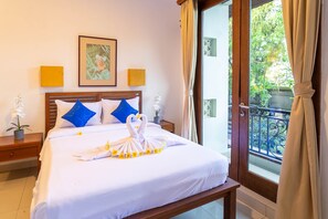 Desk, soundproofing, free WiFi, bed sheets - Starloka Saba Bali (Blahbatuh)