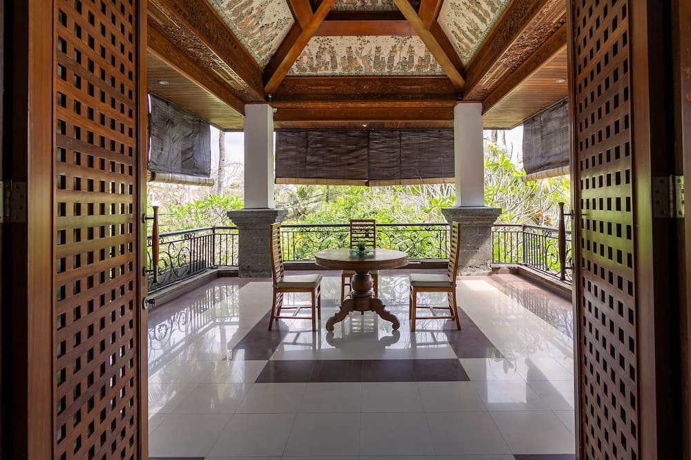 Starloka Saba Bali