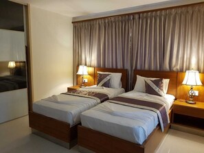 Doppel- oder Zweibettzimmer | Hochwertige Bettwaren, Zimmersafe, individuell dekoriert