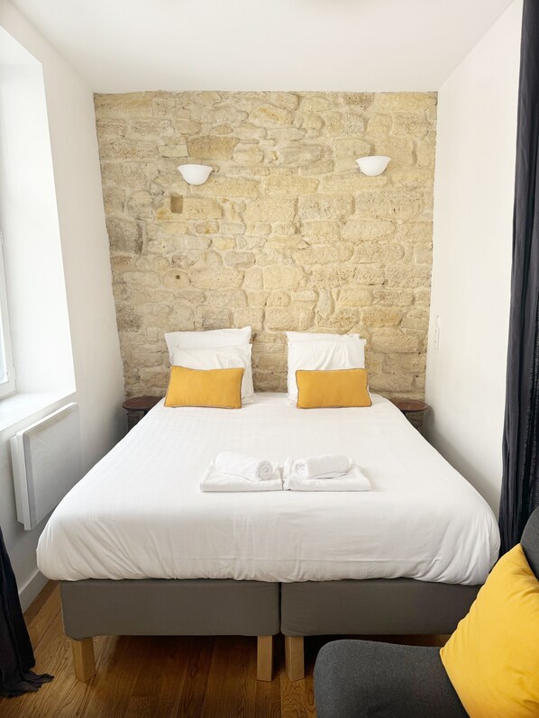 2 bedrooms, iron/ironing board, travel crib, WiFi