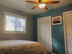 2 chambres, accès à Internet, literie fournie