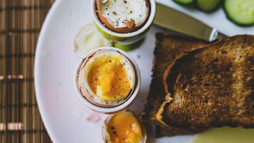 Daily continental breakfast (INR 150 per person)