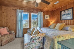 3 bedrooms, iron/ironing board, Internet, bed sheets - Sea And Sound: Beachy Oceanfront Home on West Beach, Oak Island. (Oak Island)