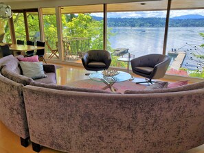 Interior - Blue Heron Lakehouse: Premier Waterfront Oasis Ideal for FIFA World Cup 2026 (Bellevue)