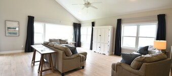 Lake Red Rock Cottage Retreat