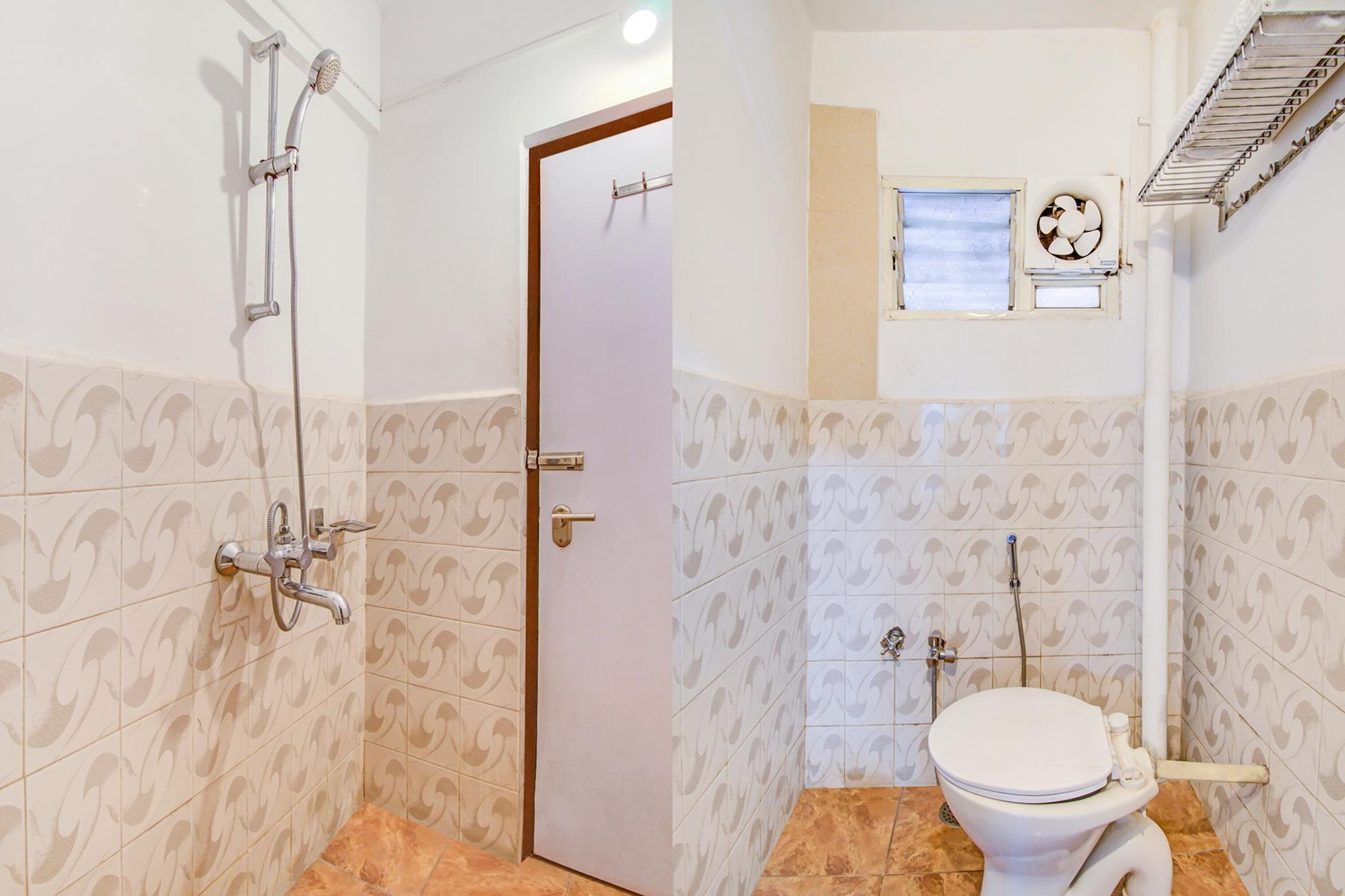 Un baño con baldosas estampadas, un inodoro, una ducha y una ventana pequeña.