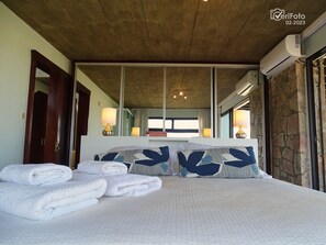 3 bedrooms, in-room safe, iron/ironing board, WiFi