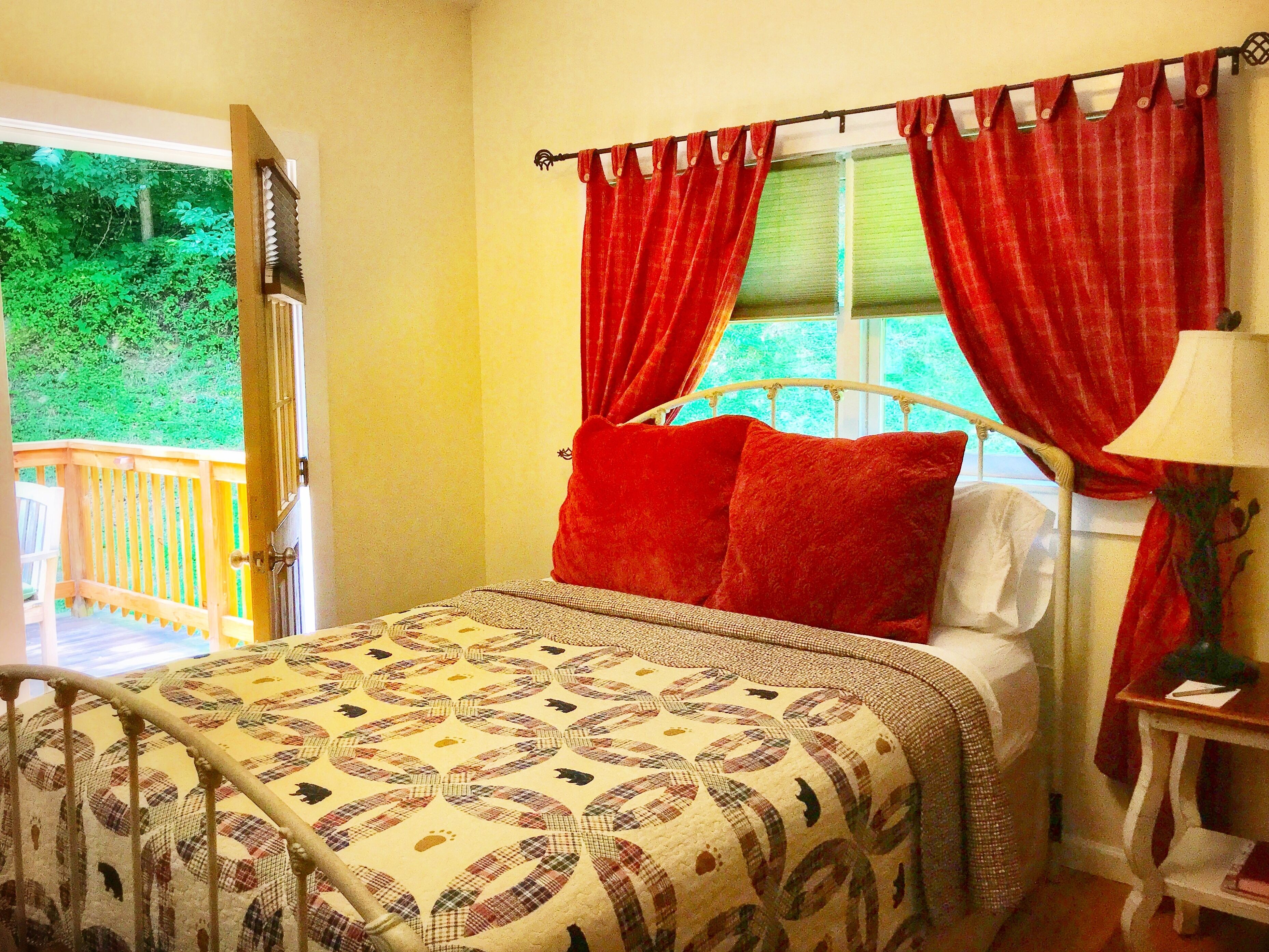 2 bedrooms, Internet, bed sheets