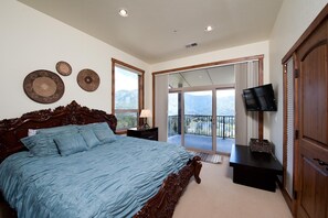 4 bedrooms, free WiFi, bed sheets