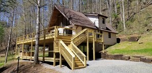 Exterior - River Rock: stream side, 11 acres, hot tub, waterfall (Deep Gap)