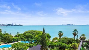 Pool - Wongamat Towers best apartment (Pattaya)