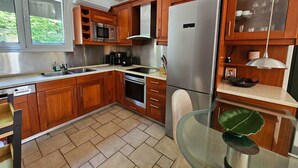 Coffee/tea maker, fridge, microwave, oven - Corfu Dream Holidays Apartment (Corfu island)