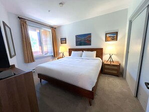 1 dormitorio, tabla de planchar con plancha, wifi gratis y ropa de cama