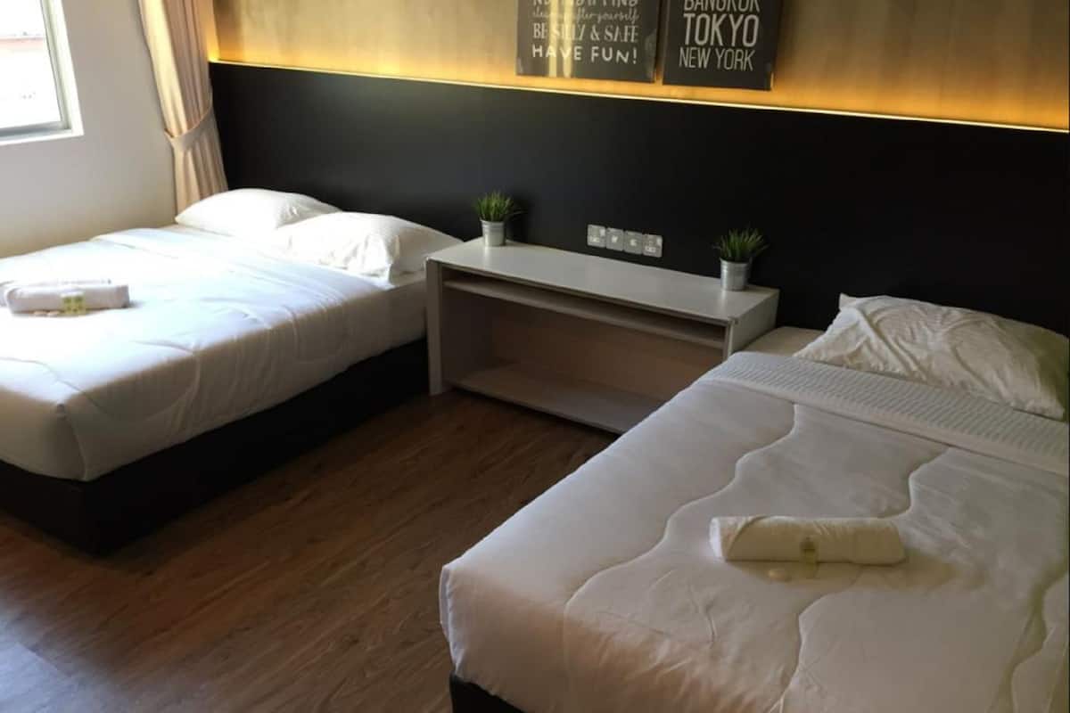 Free WiFi, bed sheets