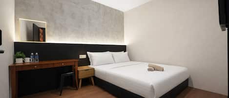 Habitación doble, 1 cama Queen size, para no fumadores | Wifi gratis y ropa de cama