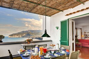 Terassi/patio