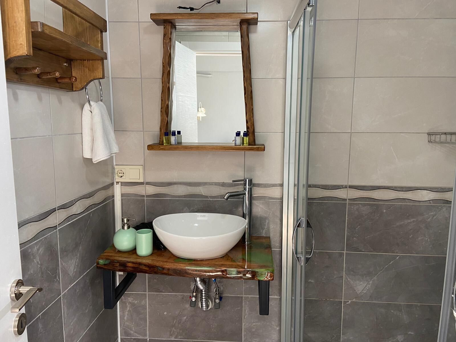 standard room, ground floor | bathroom | shower, hair dryer, slippers, towels