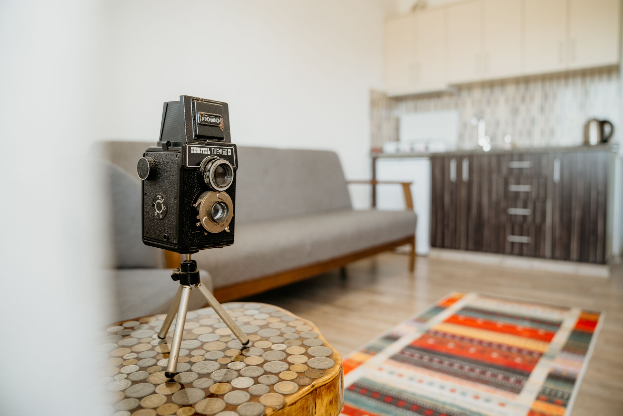 suite, lanai | living area | 40-cm lcd tv with satellite channels, tv