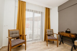 Chambre Standard, rez-de-chaussée | Coin séjour