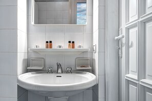 Bathroom sink - Marina Grande (Sorrento)