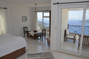 別墅 | 客廳 | 等離子電視