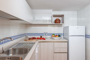 Villa, 3 Schlafzimmer, Nichtraucher | Eigene Küche | Großer Kühlschrank, Mikrowelle, Ofen, Herdplatte