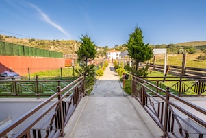 Bahçe