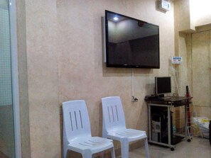 Petit-déjeuner préparé sur commande servi tous les jours en supplément