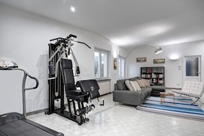 Villa, 3 Bedrooms, Non Smoking, 2 Bathrooms | Living area | Flat-screen TV - Villa Milena (Sorrento)