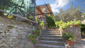 Unclassified image, 3 of 50, button - Villa Sterlizia (Massa Lubrense)