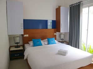 Quarto superior, 1 cama Queen | Wi-Fi de cortesia